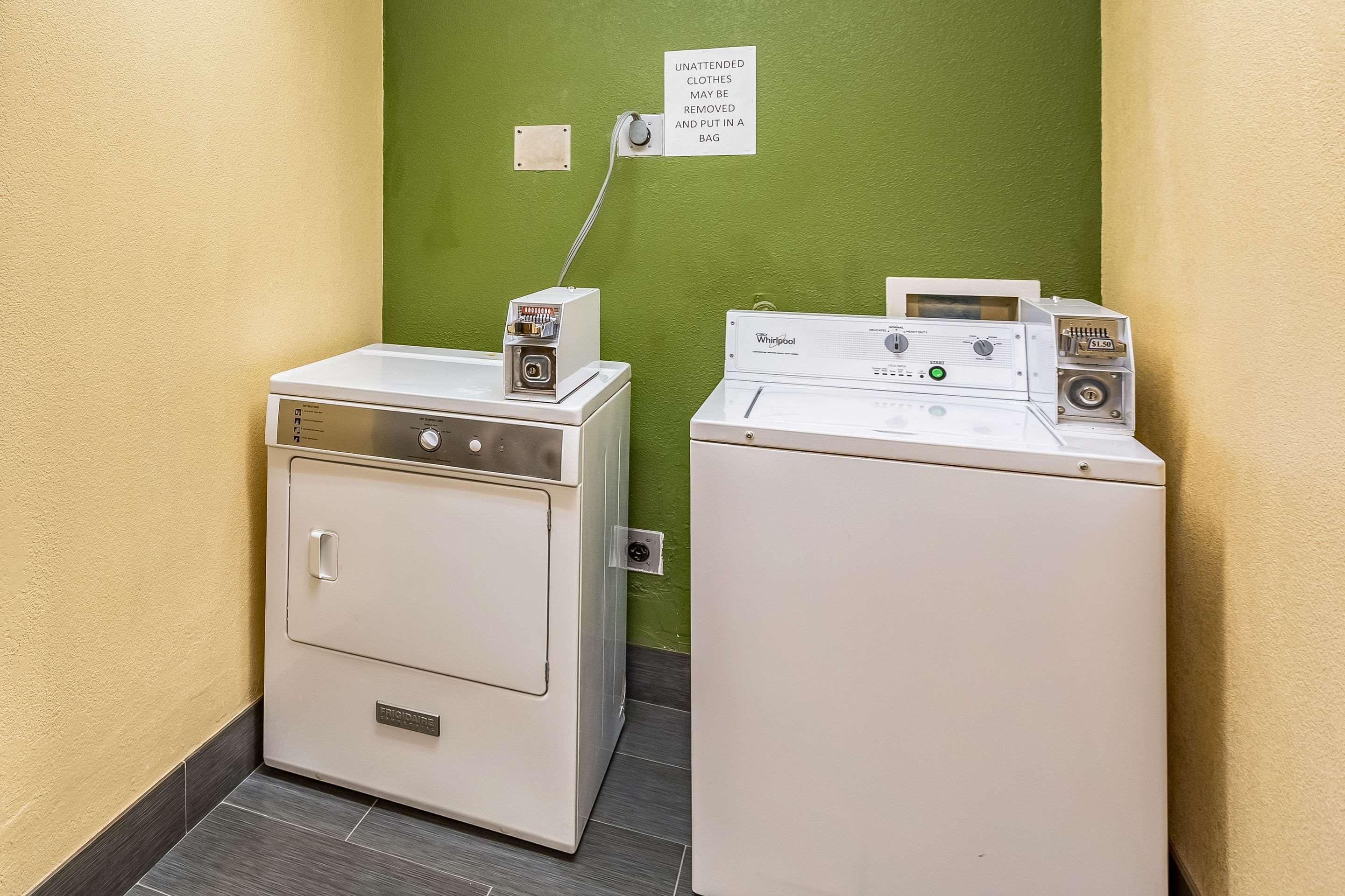 Quality Inn Los Lunas Zewnętrze zdjęcie