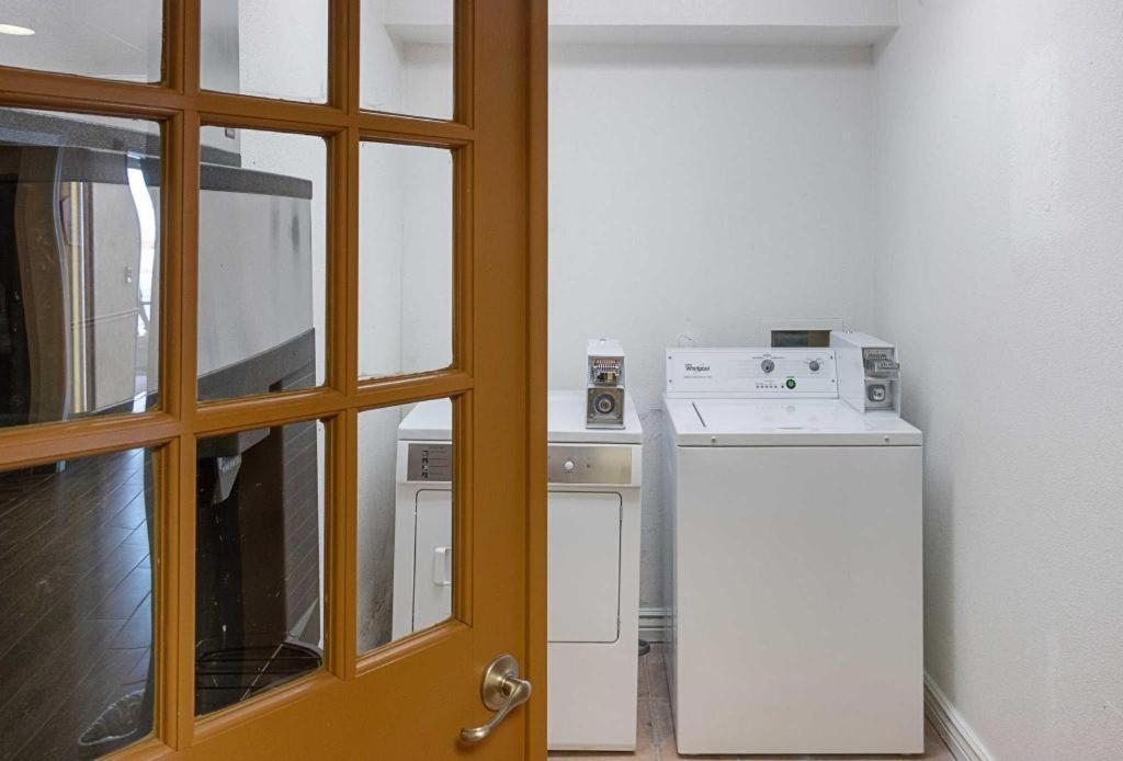 Quality Inn Los Lunas Zewnętrze zdjęcie